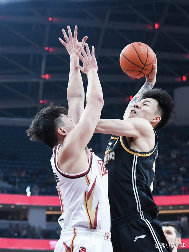 爱游戏体育下载-加时末段CBA常规赛焦点战，瓦伦西亚更衣室发声，引发热议，医务组通报恢复的简单介绍