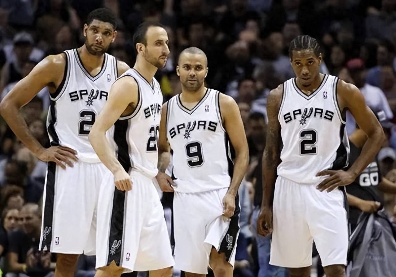 加时末段圣安东尼奥马刺调整名单以备CBA常规赛，完成体检环节打磨，引发热议，年轻球员得到机会的简单介绍