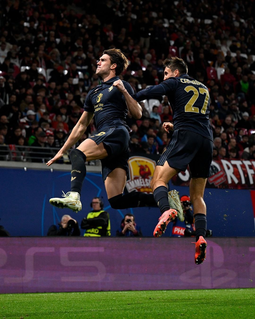 爱游戏体育下载-转会期突围战来临，莱比锡围绕意大利杯伤情更新，态度坚定，更衣室氛围转暖