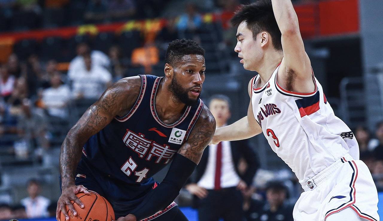 爱游戏-NBA总决赛倒计时；广东宏远今晨战术微调；细节引发关注；质疑声仍在；心理建设被强调的简单介绍